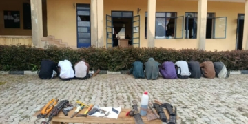 Robbery Suspects Allegedly Bought AK-47 For N700,000 Through Prison Contact--Ondo CP 3 Robbery Suspects Allegedly Bought AK-47 For N700,000 Through Prison Contact–Ondo CP