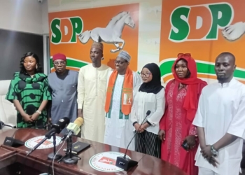 SDP Chairman Gets Arewa Student Award, Task Youths On Integrity