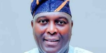 Osun Govt Kicks As Police Detain SSG Over Alleged Possession Of Voter Register, N4.8m 2 Osun Govt Kicks As Police Detain SSG Over Alleged Possession Of Voter Register, N4.8m