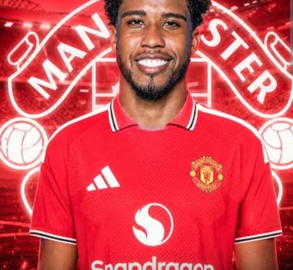 Manchester United Agrees £50m Deal To Sign Santoss From Chelsea 1 IMG 0839