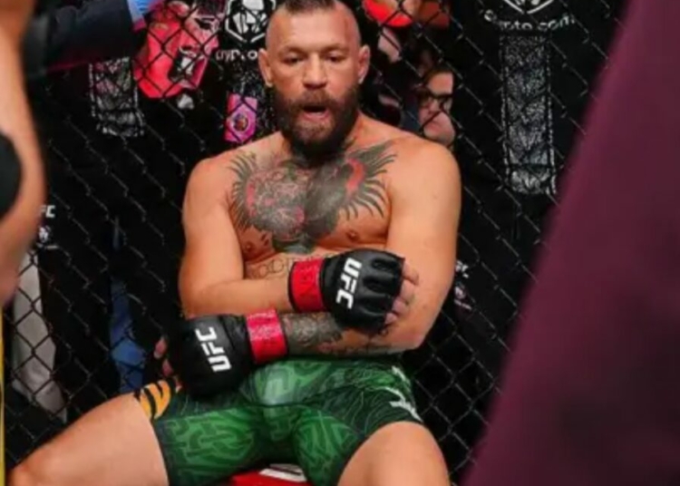 McGregor's UFC Return Ends In 69-Second Injury Heartbreak 1 IMG 0906