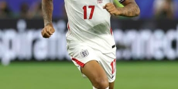 Rogers Pushes For Arsenal Switch As Villa Talks Gather Pace