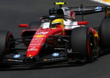 Hamilton Crashes In Final Practice Nightmare