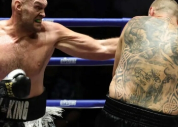 Fury Dominates Wach In Thai Warm-Up As Joshua Clash Looms