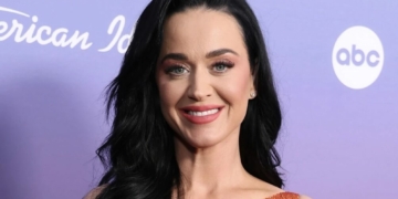 Katy Perry Announces Global Cinema Release for Lifetimes Tour Concert Film 4 Katy Perry Announces Global Cinema Release for Lifetimes Tour Concert Film