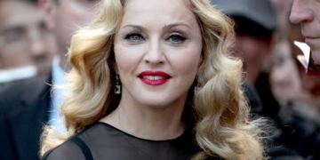 Madonna, Michael Jackson Share Billboard Top 10 For Only The Second Time In Nearly 25 Years 2 Madonna, Michael Jackson Share Billboard Top 10 For Only The Second Time In Nearly 25 Years