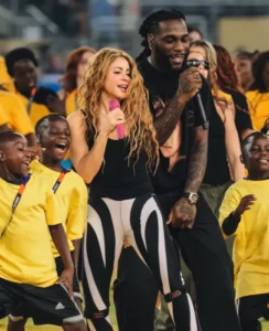 Burna Boy Reunites With Shakira Ahead Of FIFA World Cup Final Halftime Show 2 IMG 3967
