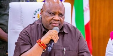 Adeleke Suspends NURTW Activities in Osun Motor Parks