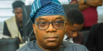 FG, South Africa Hold Talks Over Renewed Attacks On Nigerians 2 FG, South Africa Hold Talks Over Renewed Attacks On Nigerians