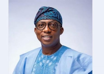 Lagos Flood: LAWMA Now Working 24 Hours Daily To Clear Blocked Drains — Commissioner