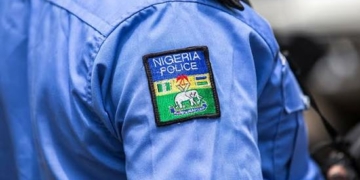 JUST-IN: 4 Policemen Detained For Allegedly Extorting ICPC Chairman Of N53,000 In Abuja 3 Police Arrest 3 Women Over Alleged Sale Of 4-Year-Old Boy For N2m In Anambra