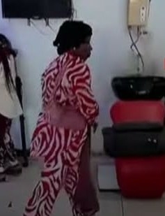 Mozambican Salon Owner Smashes Business After Alleged Eviction Order 1 Mozambique
