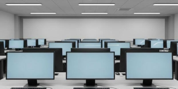 Global PC Market Shipments Drop 4.9% As Chip Shortage Threatens AI Boom