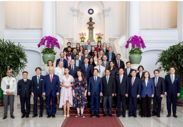 Taiwan Hosts Global Parliamentary Delegation Amid Rising China Tensions 1 Screenshot 20260707 150553 1