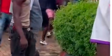 JUST-IN: Protesters Storm Och'Idoma Palace With Corpses As Gunmen Kill 10 In Benue 3 JUST-IN: Protesters Storm Och’Idoma Palace With Corpses As Gunmen Kill 10 In Benue