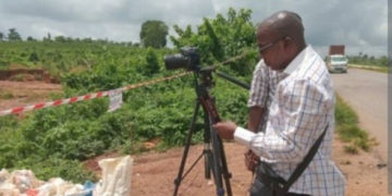 FG Nabs 2 Suspected Illegal Miners, Seals Mining Site In Osun 2 FG Nabs 2 Suspected Illegal Miners, Seals Mining Site In Osun