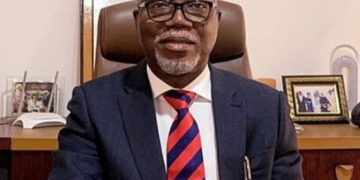 Aiyedatiwa Faces Contempt Of Court Threat Over Monarch’s Approval 2 Ondo Assembly Crisis Deepens as Lawmakers Accuse Aiyedatiwa of Shielding Speaker 