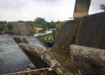 Alleged Neglect: Protesters Tackle Oil Firms As Collapsed Bridge Cuts Off Community