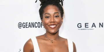 Children Of Blood And Bone’ Author Says She Left Movie Set ‘Hyperventilating And Sobbing’ 3 Children Of Blood And Bone’ Author Says She Left Movie Set ‘Hyperventilating And Sobbing’