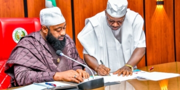 Niger Governor Retains Deputy As Running Mate