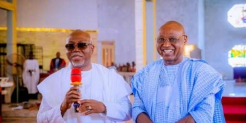 Oyebanji, Bago, Others Bid Late Chief Daramola Farewell