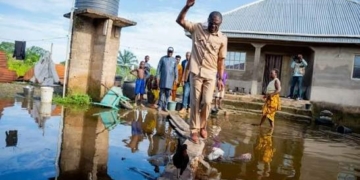 Flood Washes Away Graves, Destroys 20 Houses In Edo 3 Flood Washes Away Graves, Destroys 20 Houses In Edo