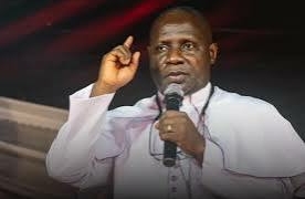 Pastor Supports Regulation Of Commercial Vehicle Preaching, Rejects Proposed N50,000 Fine 4 Pastor Supports Regulation Of Commercial Vehicle Preaching, Rejects Proposed N50,000 Fine