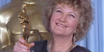 Oscar Winner Brenda Fricker Dies at 2 Oscar Winner Brenda Fricker Dies at