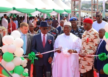 Tinubu Inaugurates Rehabilitated Old Keffi Road, Hails Wike’s Infrastructure Drive