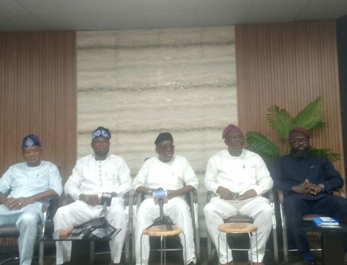 2027: Aggrieved Oyo APC Guber Aspirants Reject Party Candidate Alli 1 oyo apc 1 1024x1024 1