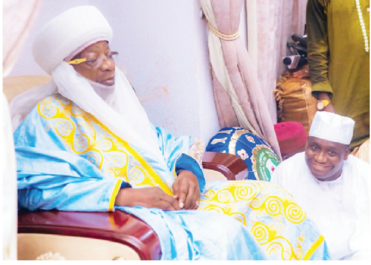 My Blessings Are With Candidates Backed By Gov AbdulRazaq, Says Emir Of Ilorin 1 The Emir of Ilorin, Alh Ibrahim Sulu- Gambari blessing the Kwara APC gubernatorial candidate, Engr. Yakubu Danladi- Salihu. Photo by Abdullahi Olesin, Ilorin