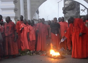 Benin Monarch Invokes Curse Against Criminals in Edo State