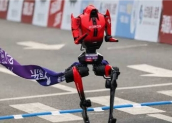 Chinese Humanoid Robot Runs 100m In 9.32 Seconds, Beats Bolt’s Record