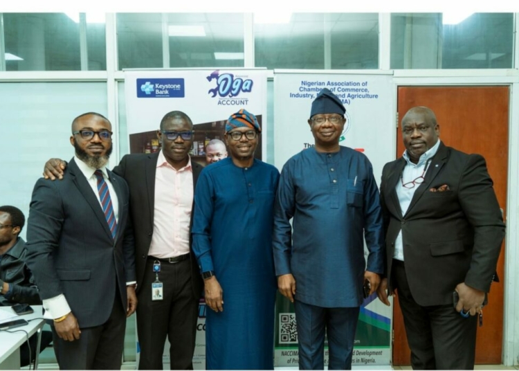 L–R: Head, SME Banking, Lagos & West, Keystone Bank, Martins Ojiegbe; directorate head, Lagos Mainland, Keystone Bank, Gani Adebayo; deputy director, Strategic Partnerships, SMEDAN, Dr Olubunmi Kole-Dawodu; director-general, NACCIMA, Olusola Obadimu, and head, Learning Academy, Keystone Bank, Abimbola Alabi, at a capacity-building programme for SMEs organised by Keystone Bank in collaboration with SMEDAN and NACCIMA, held recently in Lagos. PHOTO: KEYSTONE BANK