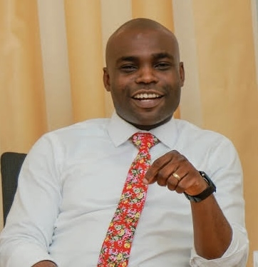 Journalist Aniekeme Finbarr Wonders Why Married Women Are Leaving ‘Mrs’ Off Documents and Business Cards 1 IMG 4289