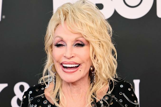 Dolly Parton Airport Campaign Gains Momentum After Country Icon’s Death 1 IMG 5263