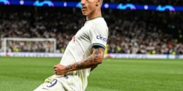 10-Man Spurs Defeat Chelsea 2-1 In Pre-Season Clash 2 10-Man Spurs Defeat Chelsea 2-1 In Pre-Season Clash