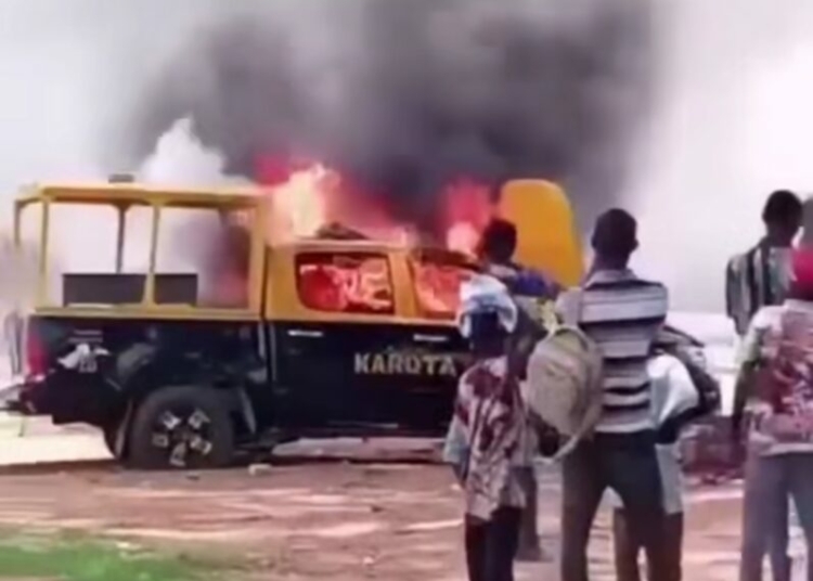 Angry Mob Set KAROTA Patrol Vehicle Ablaze In Kano 1 Screenshot 20260805 191618 Facebook