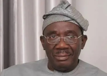 Osun Police Summon APC Senator Fadahunsi Over ‘Kill Accord Members’ Comment