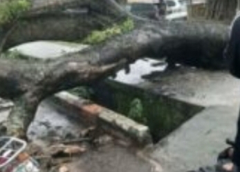 Windstorm, Floods Kill Motorcyclist, Displace Residents In Akwa Ibom