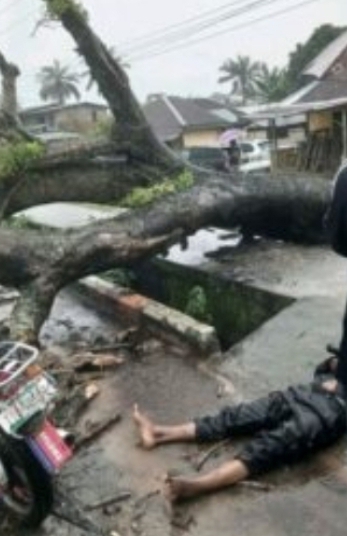 Windstorm, Floods Kill Motorcyclist, Displace Residents In Akwa Ibom 1 Screenshot 20260814 152549 1 1