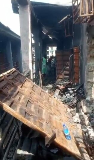 Fire Destroys Building Materials Worth Millions At Abuja's Eda Plaza 1 Screenshot 20260830 172242