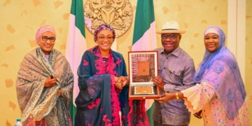 Remi Tinubu Laments States' Failure To Compete For ₦50m Green Prize, Commends Wike For Abuja City Gate Transformation