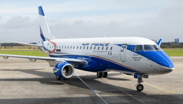Lagos, Abuja Flights Disrupted As Aviation Unions Picket Domestic Airlines 1 aeroplane