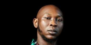 Seun Kuti Walks Out Of Peller, Jarvis' Wedding Following MC's Remark 3 Seun Kuti Walks Out Of Peller, Jarvis’ Wedding Following MC’s Remark