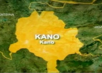 Kano Youths Burn Kwankwasiyya-style Caps Over Kwankwaso’s Support For Obi