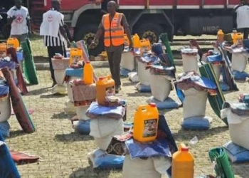 Taraba Govt Distributes Relief Materials To Displaced Persons In Ibi