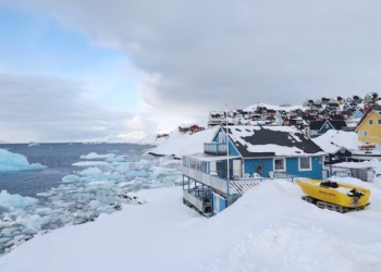 A view shows the city of Nuuk, Greenland, March 28, 2025. REUTERS/Leonhard Foeger