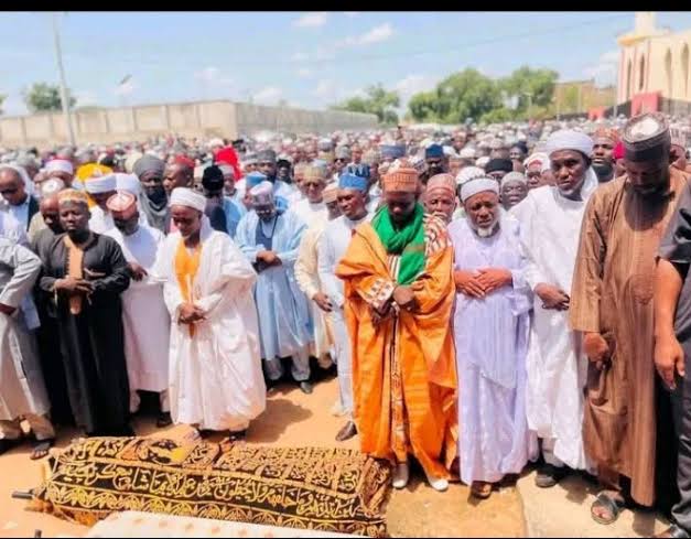 Massive Crowd As Bamanga Tukur Is Laid To Rest Image