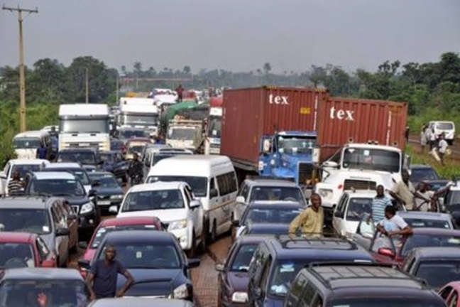 Gridlock Abuja Lokoja Road 2